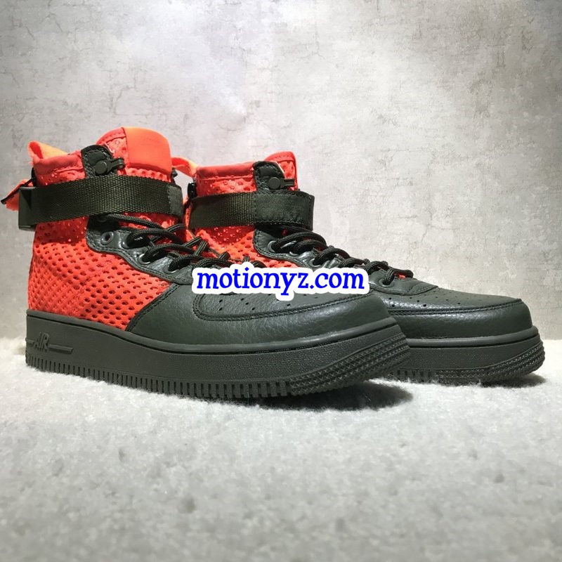 Nk SF Air Force 1 Mid QS Red